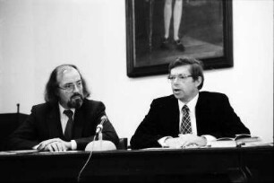 Freiburg: Kaufhaussaal, Podiumsdiskussion, Kunibertas Dobrovolskis; Prof. Dr. Helmut Büsse, Liturgiewissenschaft
