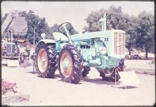 Radtraktor Dutra UE 28