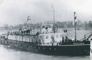 Motorschlepper INTRITAS III