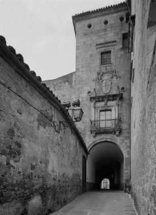Palacio del Marqués de Mirabel — Torturm