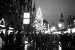 München: Münchner Christkindlmarkt, Marienplatz
