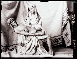Kirche; Pietà