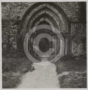 Südportal der katholischen Kirche Hohenposeritz