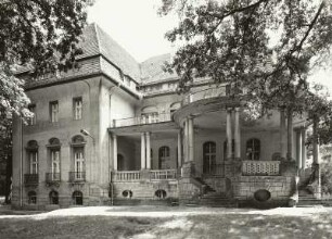 Schloss Glienig, Gartenseite