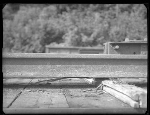 Stuttgart-West, beschädigte Schienen im Kriegsbergtunnel