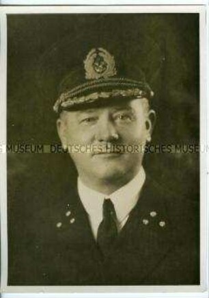 Leopold Ziegenbein, Kapitän und Kommodore des Hochseepassagierdampfers "Bremen"