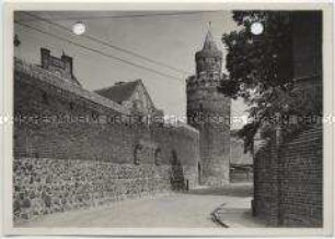 Pyritz, Stadtmauer mit Eulenturm