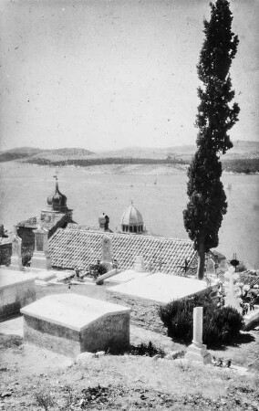 Blick auf die Kathedrale des Heiligen Jakob (Jugoslawienreise Leonhardt 1927)