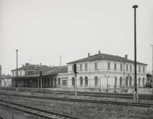 Empfangsgebäude