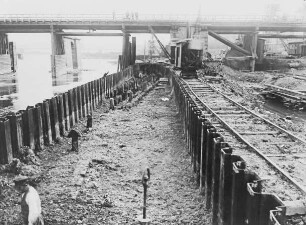 Bau der Schleppzugschleuse Hameln/Weser