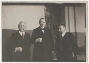 Josef Partsch, Albrecht Penck, Eduard Brückner auf dem Kongreß der Internationalen Weltkarte : Paris 10. - 18. Dezember 1913