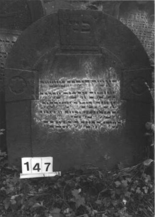 Grabstein 147