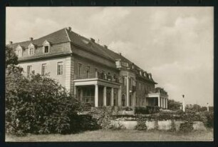 Schloss Bärenklau, Brandenburg: Gartenseite