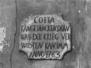 Dresden-Cotta, Gedenktafel an die Zerstörungen im Siebenjährigen Krieg 1763