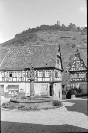 Heppenheim: Marktplatz Heppenheim mit Starkenburg