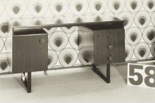 Schreibtisch (Modell S 130)