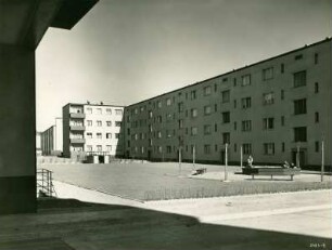 Siedlungsbauten Müllerstr. (Taut), Berlin, 1930