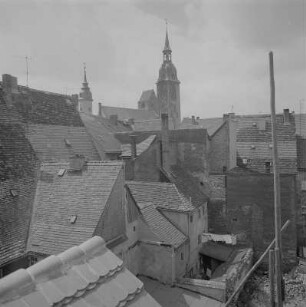 Freiberg. Ortsansicht, Blick zur Petrikirche