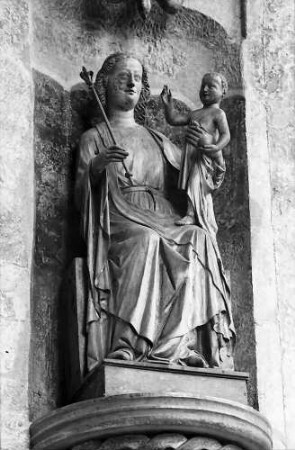 Maulbronn: Muttergottes im Kloster