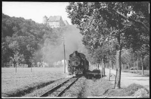 Bärenstein. Schloss - Müglitztal mit Dampfeisenbahn