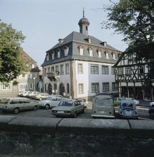 Gelnhausen. Obermarkt. Südostecke des Platzes