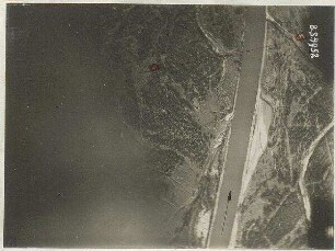 Isar südöstlich Dietersheim mit Einzeichnung der Bezirksgrenze (2000 m)