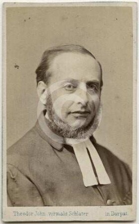 Porträt von Johannes M. Lütkens