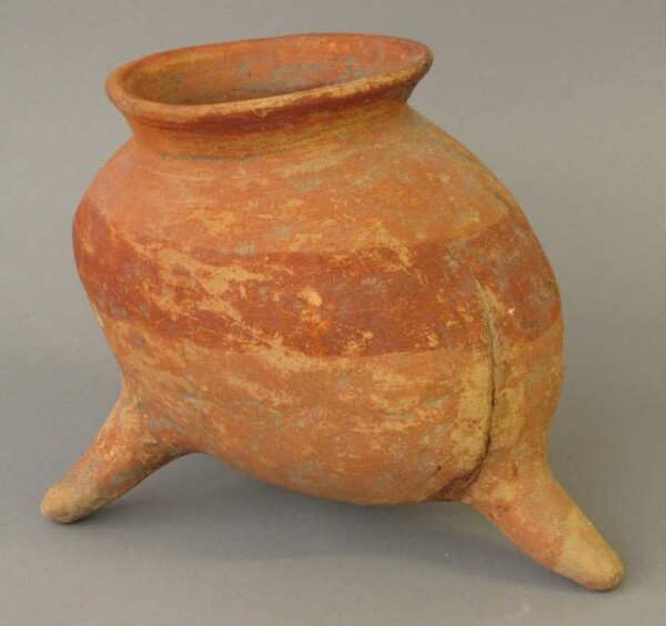 Clay vessel