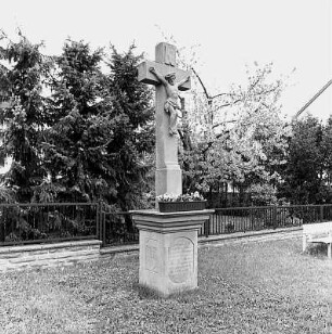 Wegekreuz; Wöllstadt, Rosenstraße