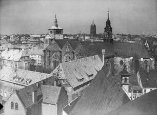 Katholische Dompfarrkirche Sankt Gorgonius und Sankt Petrus