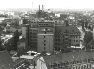 Dresden-Altstadt. Blick vom Haus der Presse über das Gewerkschaftshaus am Schützenplatz 14 nach Südwesten