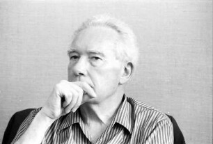 36. Tagung 1986 Chemiker; Pressekonferenz: Sir Derek H. R. Barton