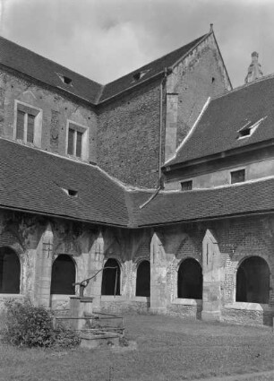 Kloster Goldenkron — Kreuzgang