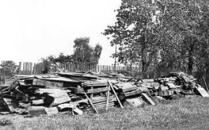 Kossa-Pressel. Bockmühle an der Straße nach Weidenhain, Reste der abgebrannten Mühle