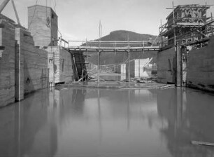 Baustelle Schleuse Neckargemünd, Antriebsgebäude