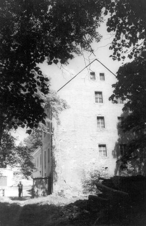 Panschwitz-Kuckau-Kuckau. Ehem. Kupfermühle, Ansicht von der Brücke aus