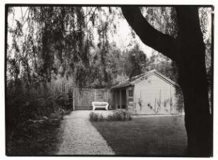 Garten Karl Hanke, Berlin-Grunewald: Blick zum Gartenhaus