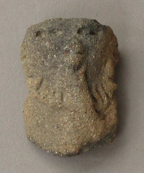 Figurine en argile (fragment)