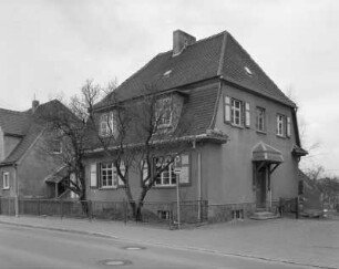 Schildau (Kreis Torgau-Oschatz). Wohnhaus (um 1910), Bahnhofstraße 8. Straßenansicht