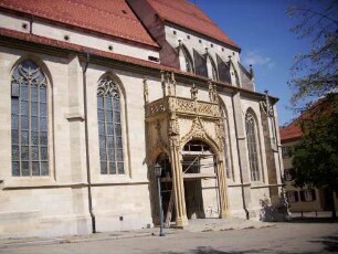 Langhaus und Hochchor von Südwesten (gotischer Stil)