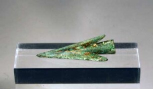 Dreiflügelige Tüllenpfeilspitze mit Widerhaken