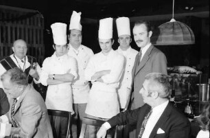 Freiburg: Normannische Woche im Esso Motor Hotel; Köche