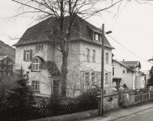 Radebeul, Moritzburger Straße 56. Wohnhaus (1911, A. T. Neumann)