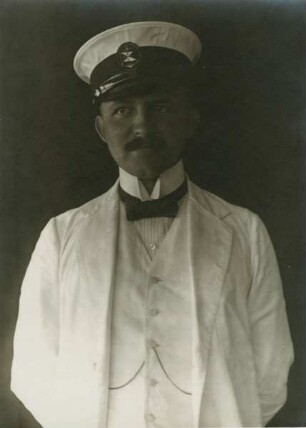 Schiffsarzt der "Cap Finisterre"