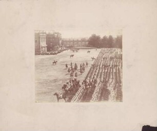 Kavallerie und Infanterie.