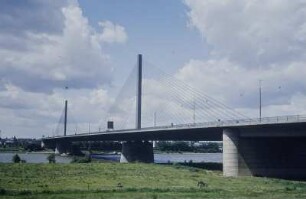 Rheinbrücke, Bonn-Nord