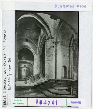 Arles: Saint-Honorat-des-Aliscamps, Querschiff nach Nordosten