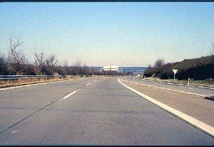 Einfahrt der Nebenfahrbahn (Stuttgart Richtung Würzburg)