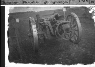 Zerstörte Haubitze (Rohrkrepierer) (Negativ)