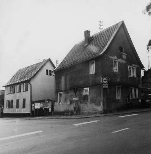 Roßdorf, Erbacher Straße 11